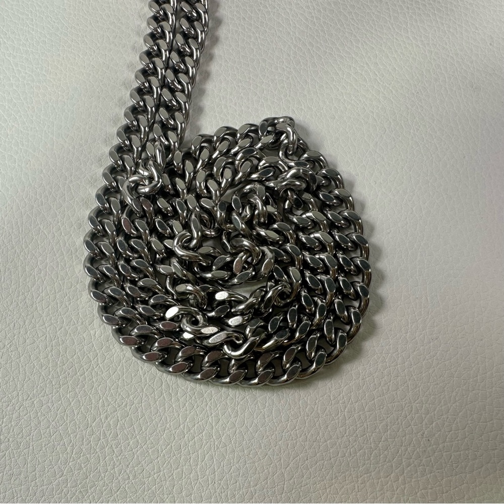 NEW BALENCIAGA SATIN Hourglass Wallet On Chain - Picture 8 of 13